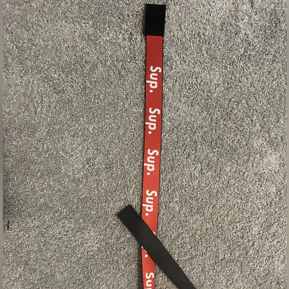 Supreme Red Logo Belt 1:1 - Picture 3 of 3